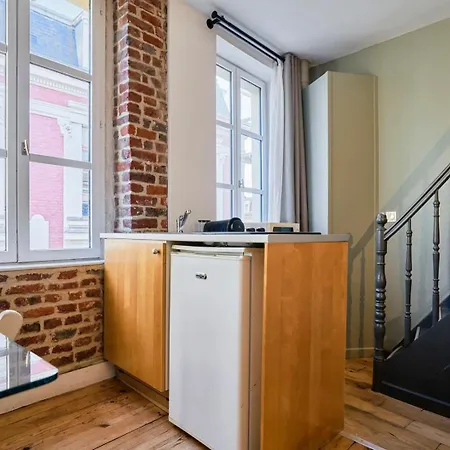 Grand-place & Vieux-lille: Equipped Duplex Apartment Lille